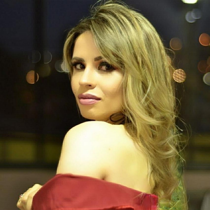 Amanda Back
